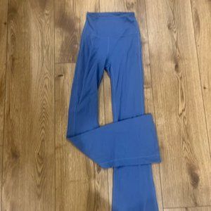 Groove Super-High-Rise Flared Pant Nulu